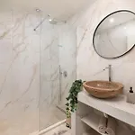 4 Bedroom Luxury - Sozoe Rhodes City