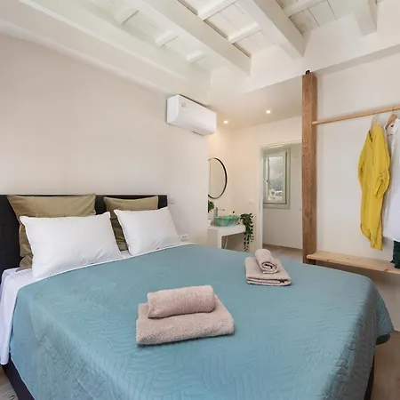 Villa 4 Bedroom Luxury - Sozoe *